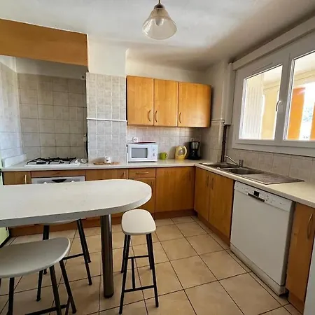 Avec 3 Chambres * Hyeres